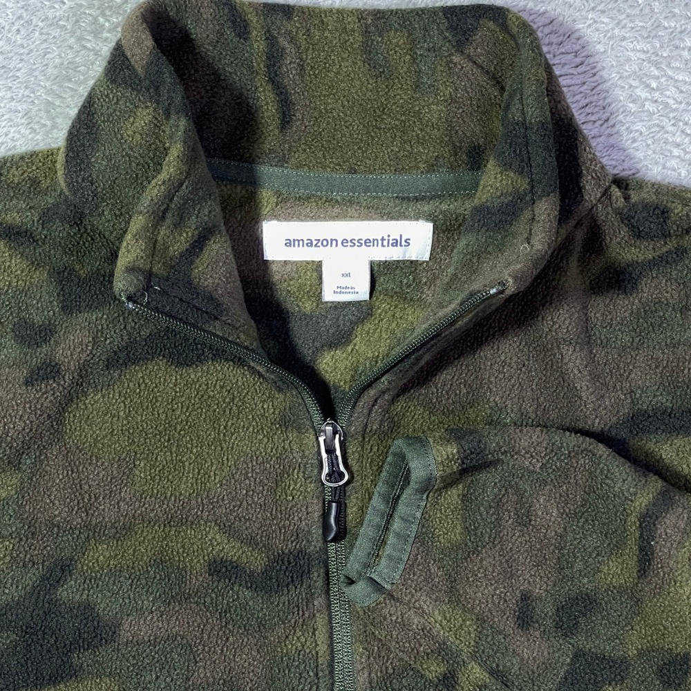Amazon‎ Essentials XXL Camo Fleece Jacket Full Zip Green Casual Outdoors Kids